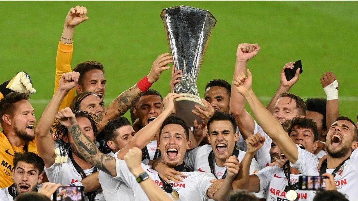 Sevilla lần thứ 6 đoạt cúp Europa League
