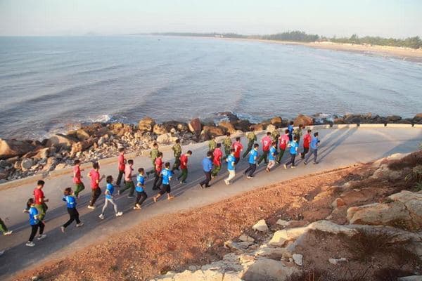 Khởi động “Những bước chân vì cộng đồng” chặng 2