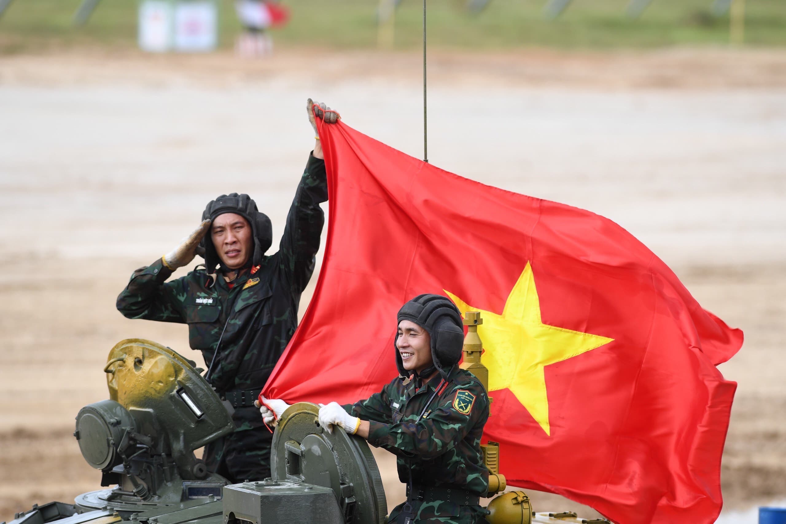16 GIỜ CHIỀU NAY (29-8) TƯỜNG THUẬT TRỰC TIẾP: Trận thi đấu thứ ba vòng loại nội dung "Xe tăng hành tiến"