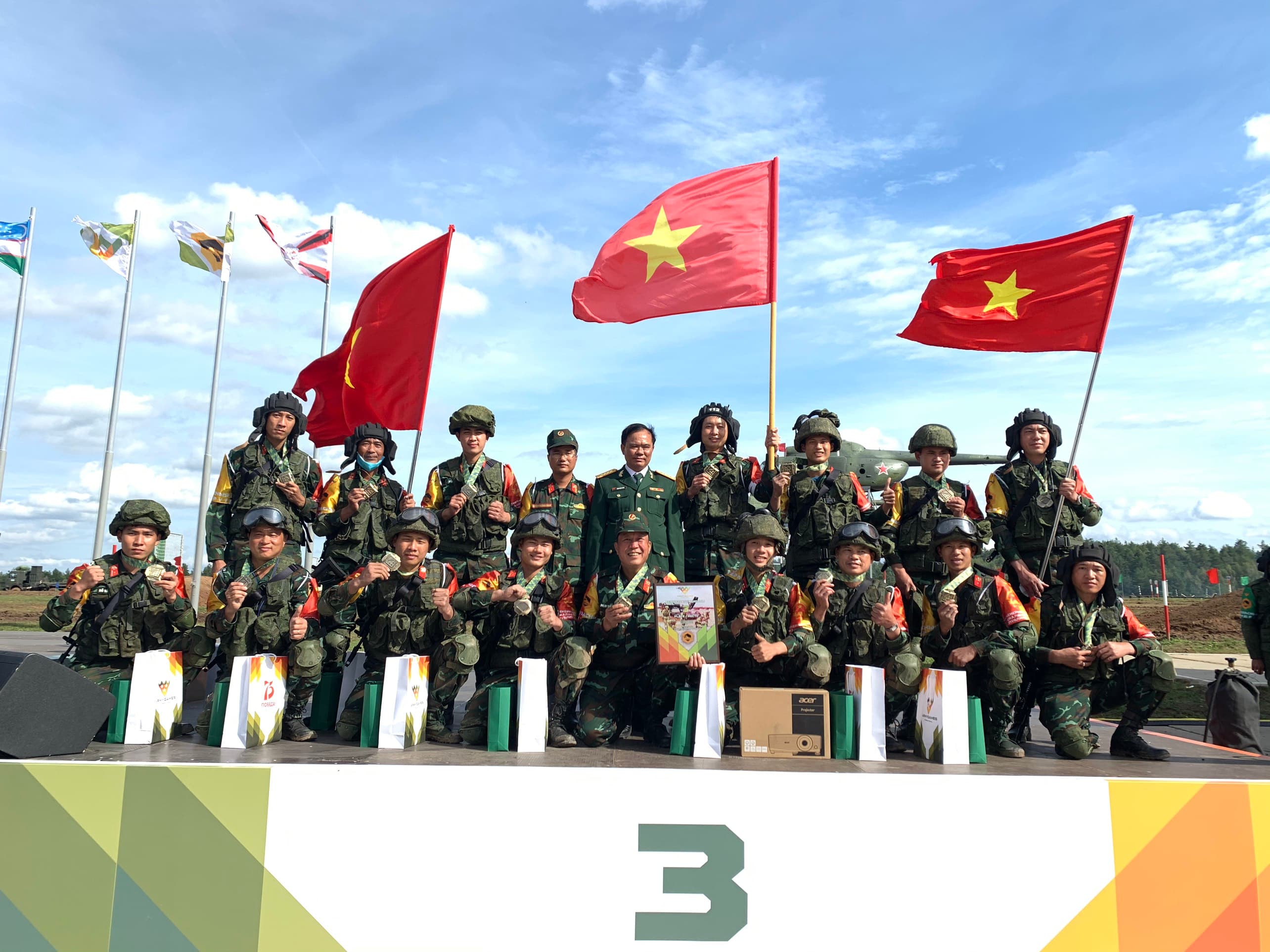 Đội tuyển Công binh bảo vệ thành công Huy chương Đồng