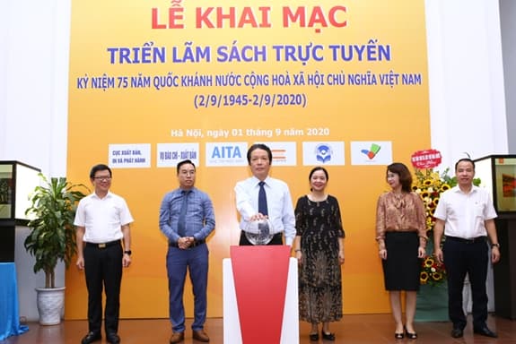 Khai mạc triển lãm sách trực tuyến chào mừng 75 năm Quốc khánh 2-9