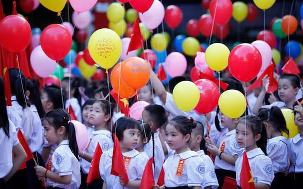 Tạo bước khởi đầu tốt đẹp về đổi mới căn bản, toàn diện giáo dục và đào tạo