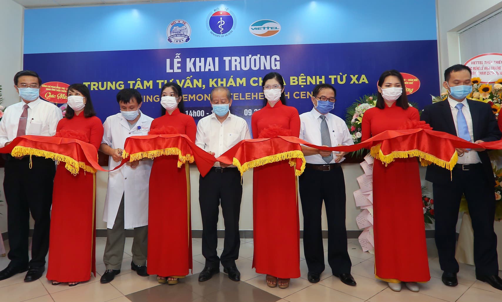 Bệnh viện Trung ương Huế khai trương "Trung tâm tư vấn khám, chữa bệnh từ xa"