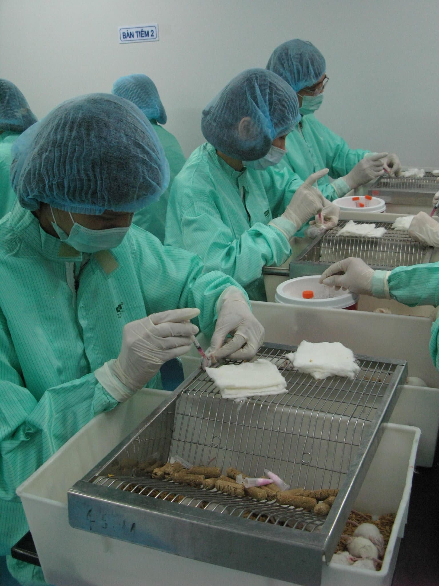 Vaccine Covid-19 "made by Vietnam" tăng tốc