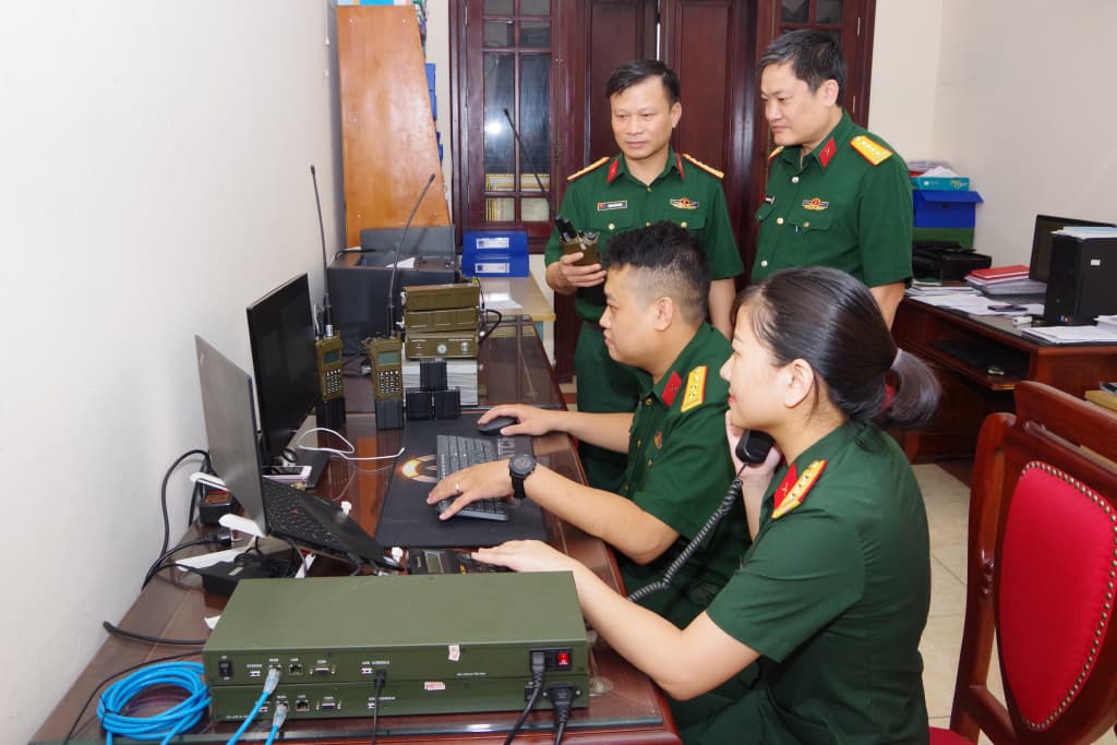 Xây dựng ngành Cơ yếu Quân đội vững mạnh, chính quy, hiện đại