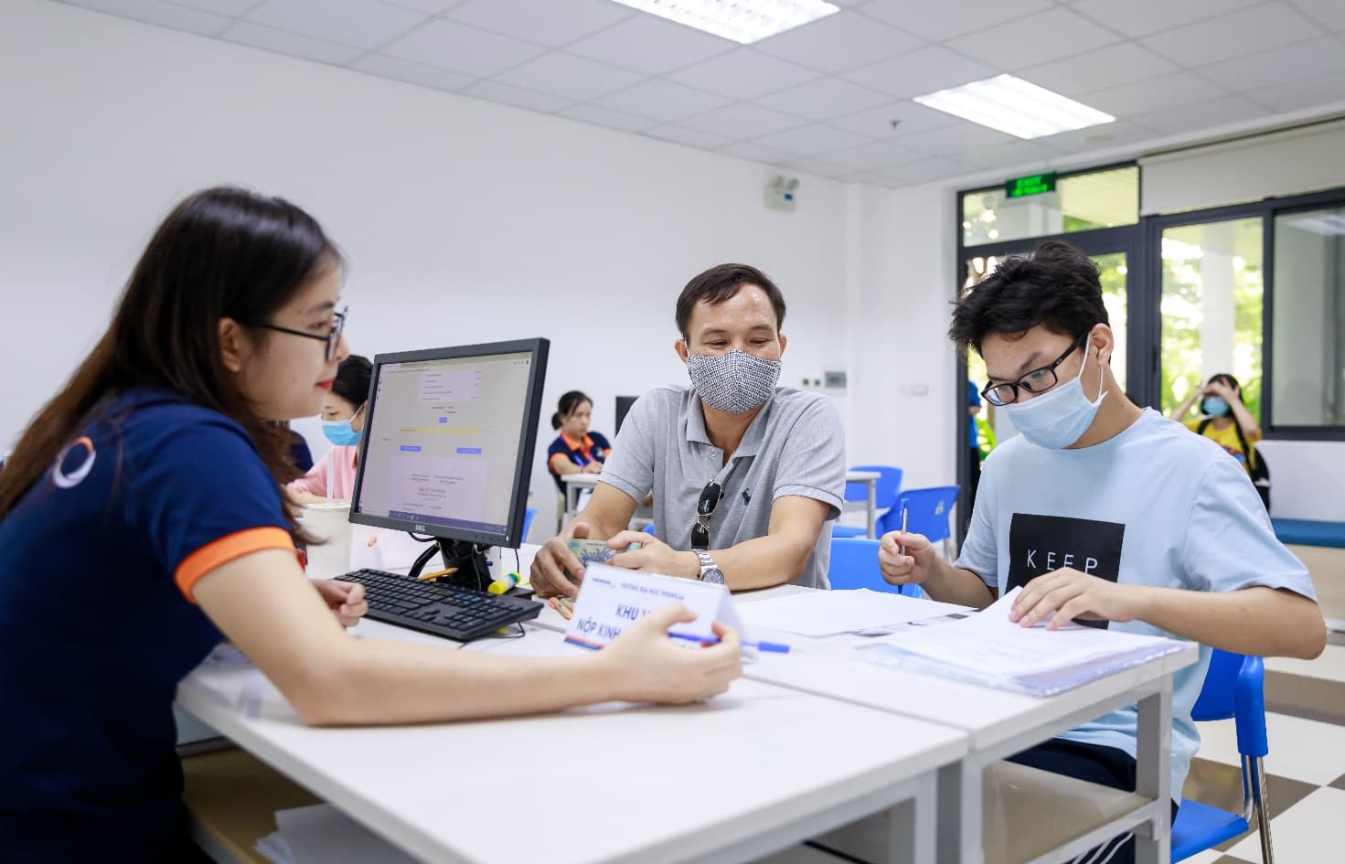 Công bố điểm trúng tuyển và điểm sàn xét tuyển đại học 2020