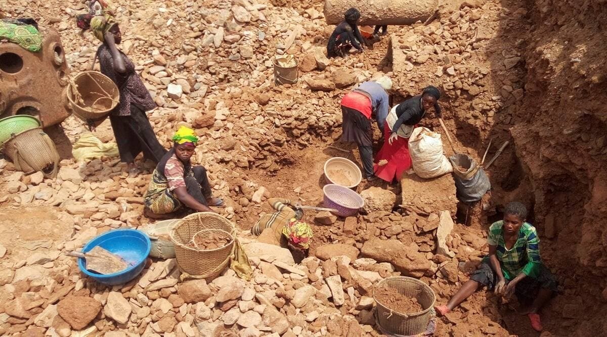 Ít nhất 50 người thiệt mạng trong vụ sập mỏ khai thác vàng tại CHDC Congo