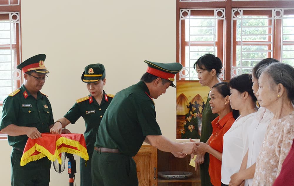Thắm tình nơi nguồn cội
