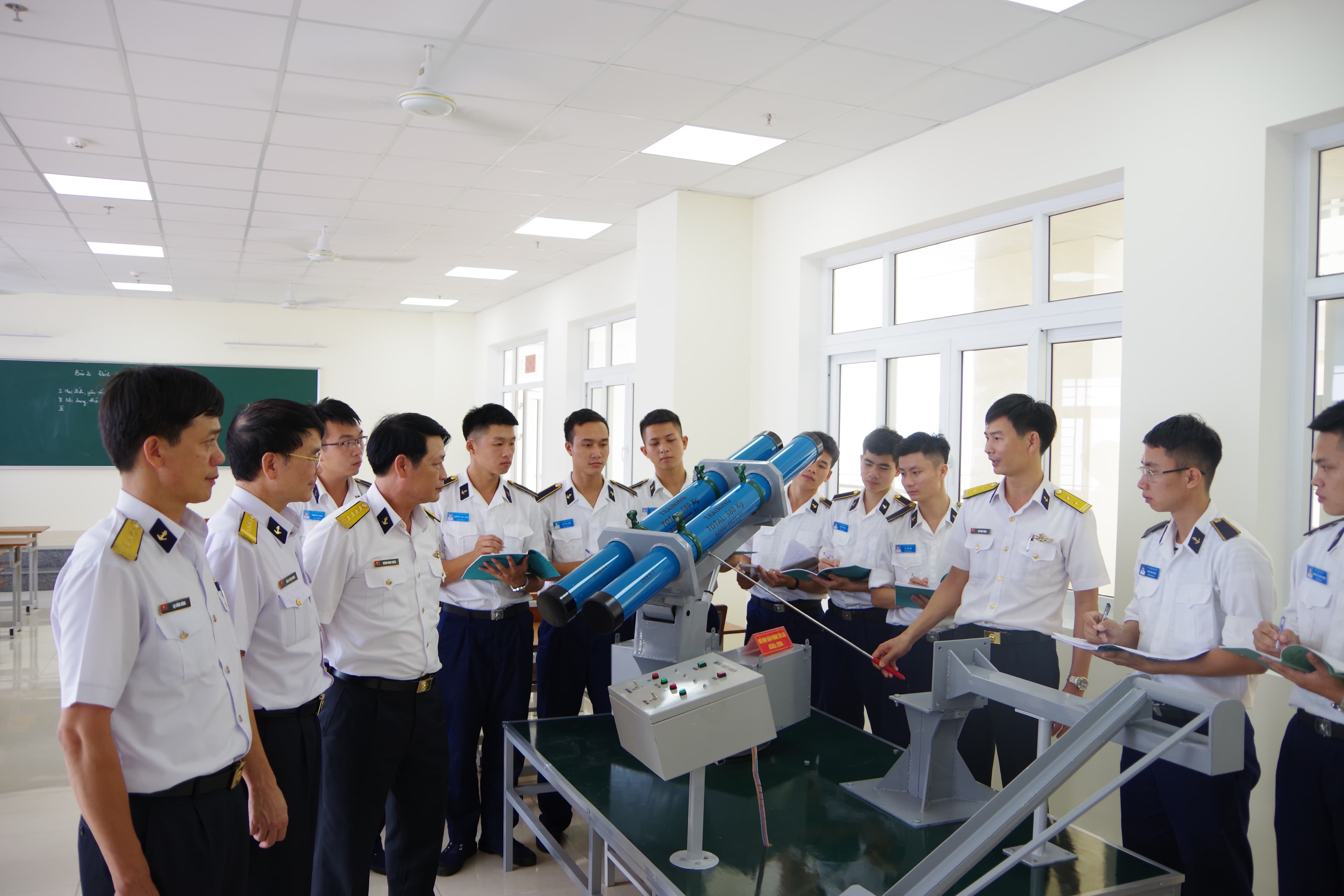 “Chọn” kỹ càng, “xây” thực chất