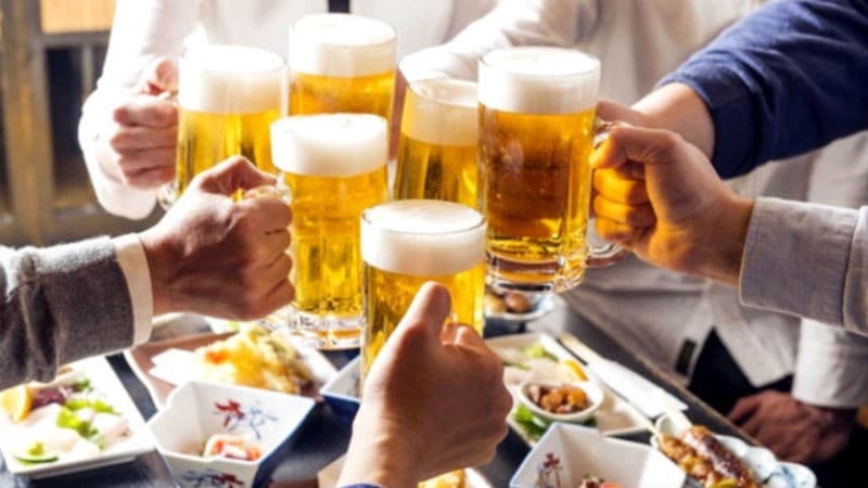 Rượu - ranh giới của nghi lễ và văn hóa