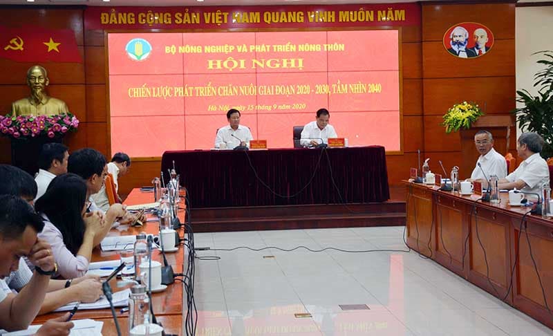 Phát triển ngành chăn nuôi phải đảm bảo hiệu quả kinh tế và bảo vệ môi trường
