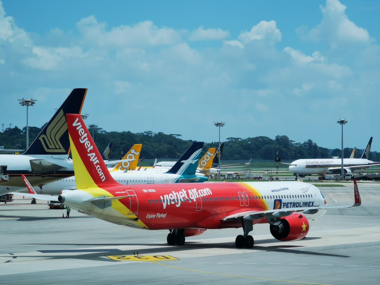 Vietjet mở lại đường bay quốc tế từ ngày 29-9