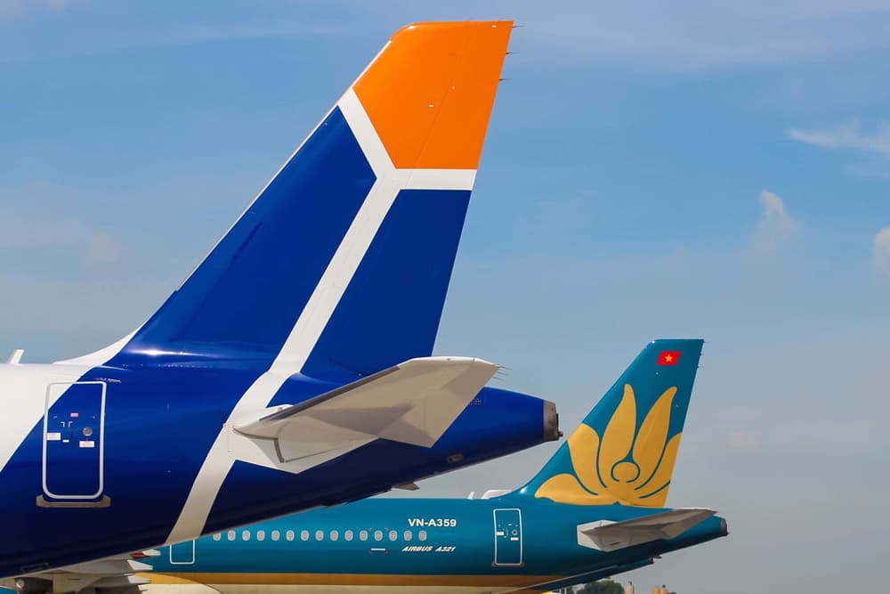 Vietnam Airlines và Pacific Airlines hủy nhiều chuyến bay do ảnh hưởng của bão số 5