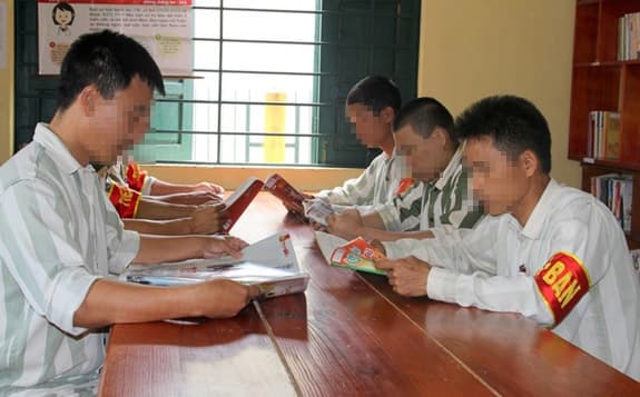 THỨC TỈNH NIỀM TIN HƯỚNG THIỆN