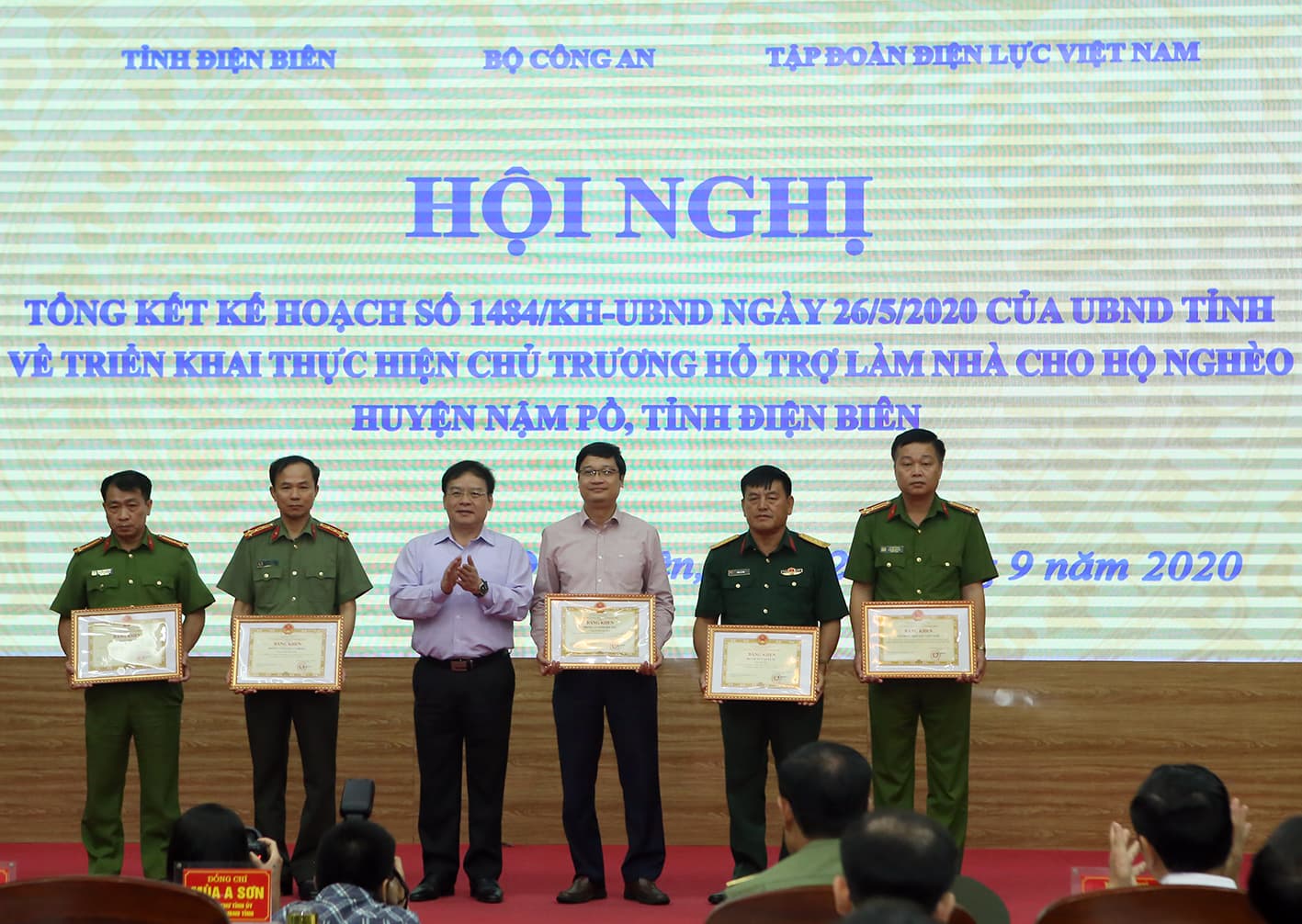 Điện Biên: Tổng kết thực hiện chủ trương hỗ trợ làm nhà cho hộ nghèo tại huyện Nậm Pồ