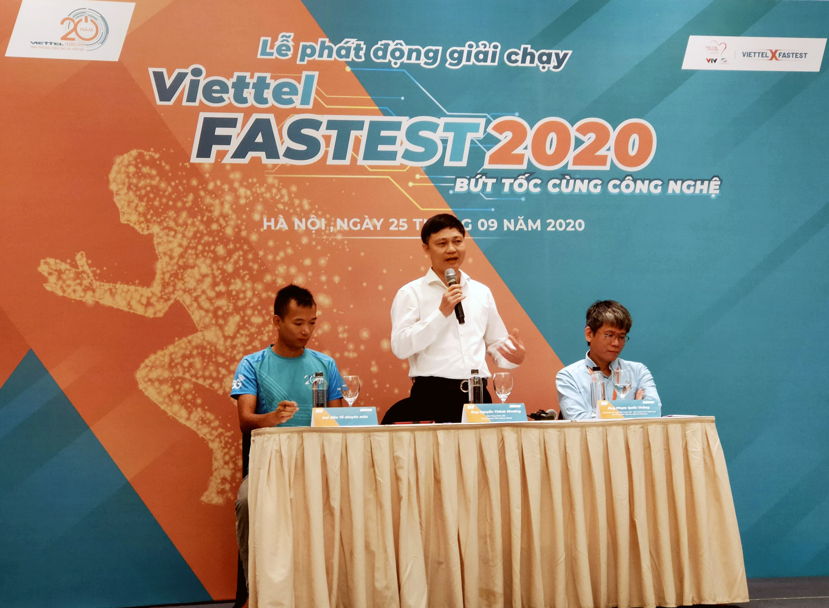 Phát động giải chạy Viettel Fastest 2020 ủng hộ chương trình "Trái tim cho em"