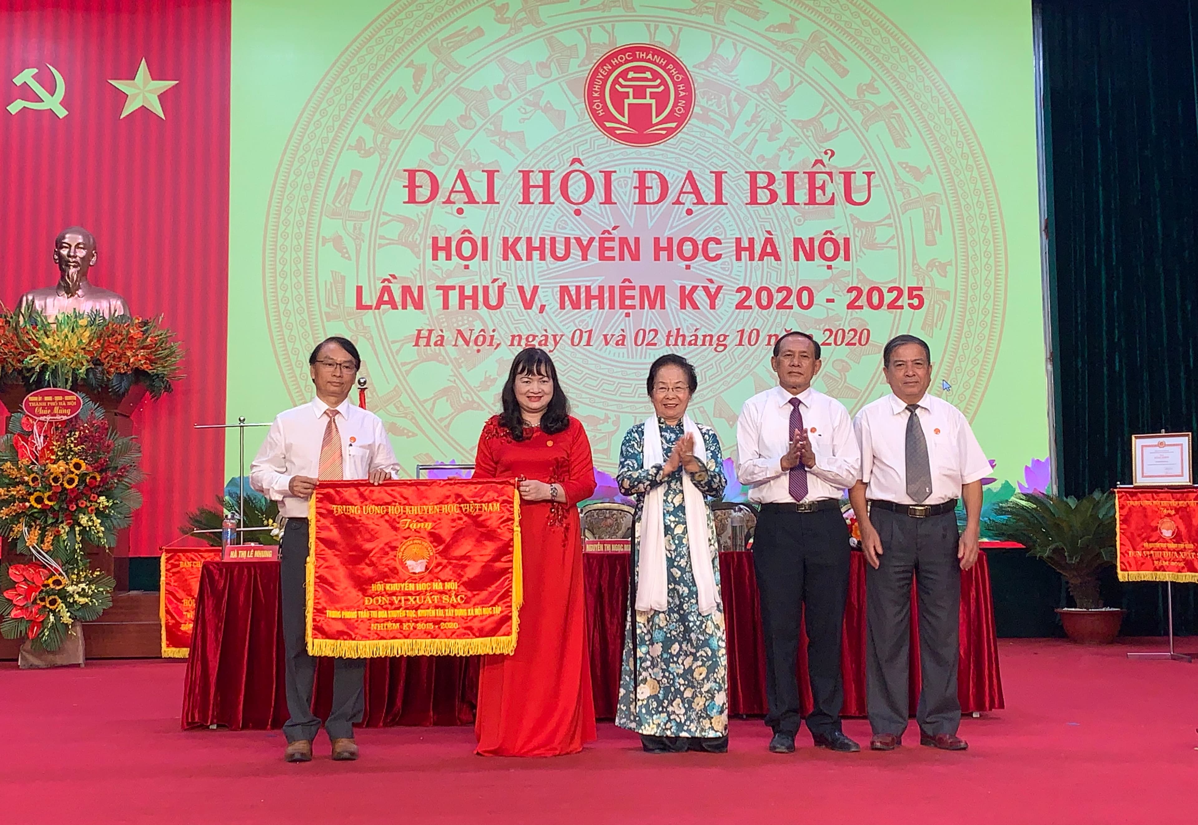 Phát huy vai trò nòng cốt trong phong trào khuyến học