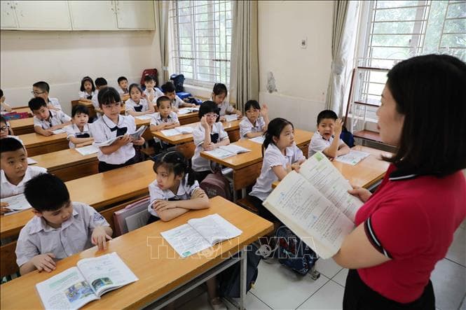Khen thưởng và kỷ luật đối với học sinh phải nhân văn