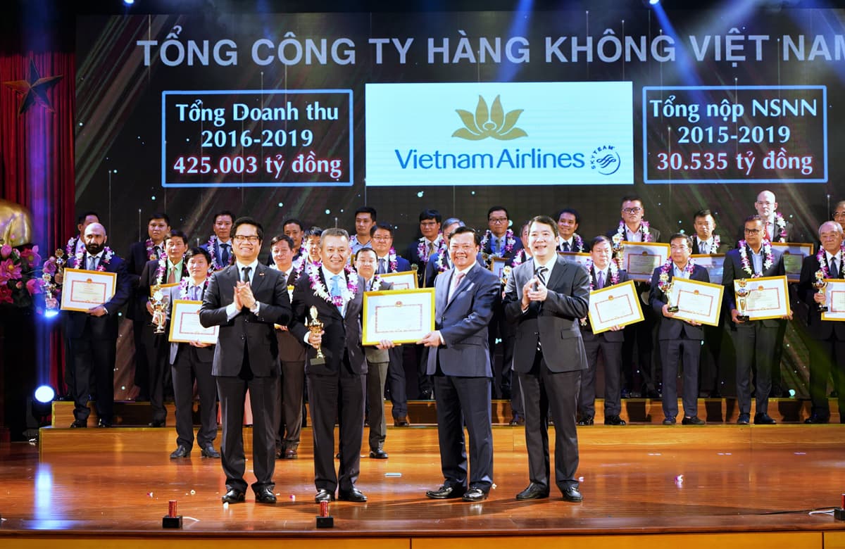 Vietnam Airlines được vinh danh doanh nghiệp nộp thuế tiêu biểu