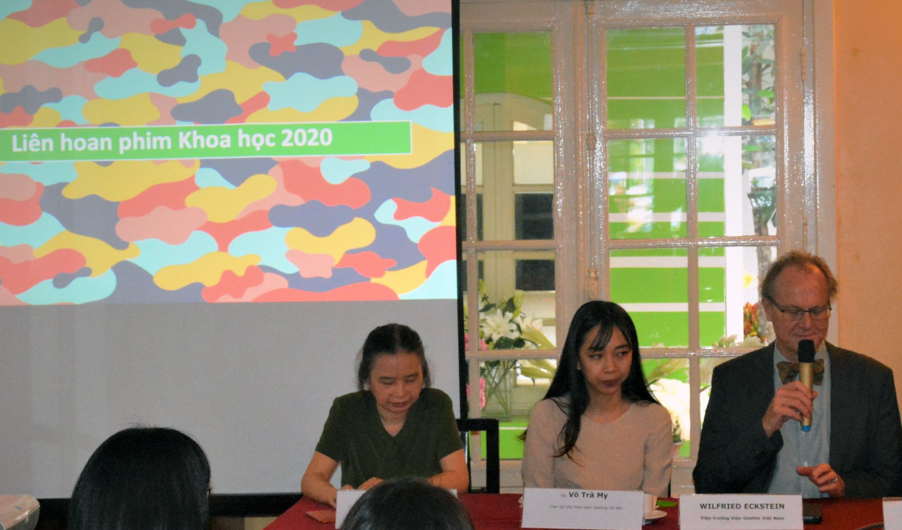 Liên hoan phim Khoa học 2020 được chiếu trên các xe lưu động