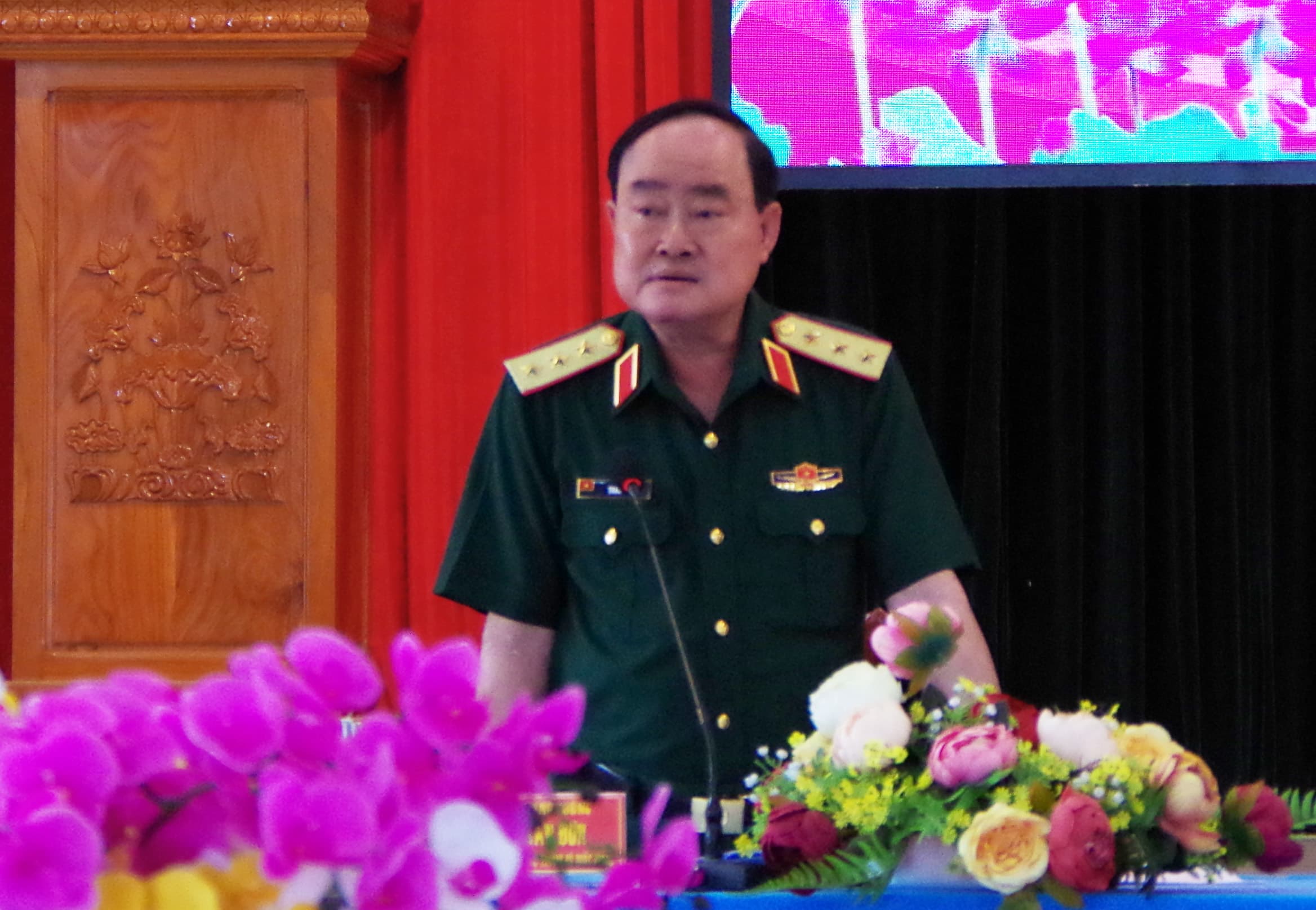 Thượng tướng Trần Đơn thăm, làm việc tại Bộ chỉ huy quân sự tỉnh Long An