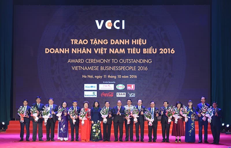 GIÁ TRỊ UY TÍN DOANH NHÂN