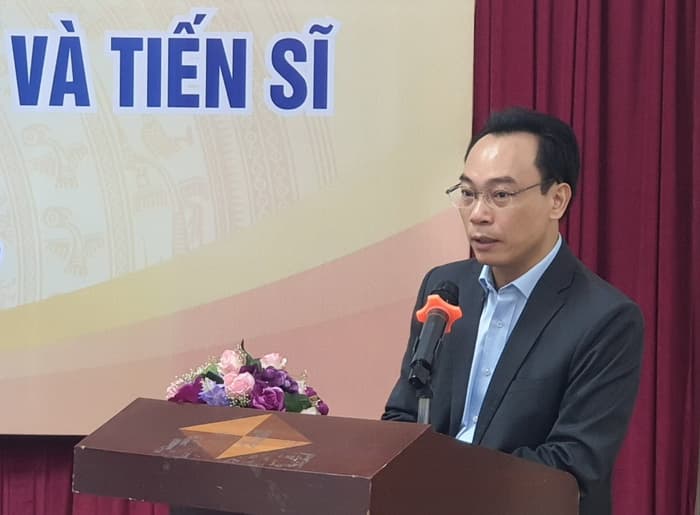 Trường tốp cao, tuyển sinh thạc sĩ, tiến sĩ còn kém hơn các trường khác