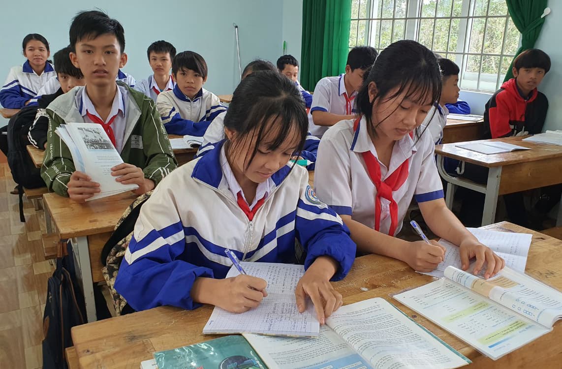 Công ty cổ phần Lọc hóa dầu Bình Sơn khánh thành Trường Tiểu học và THCS Bế Văn Đàn (Đắk Nông)