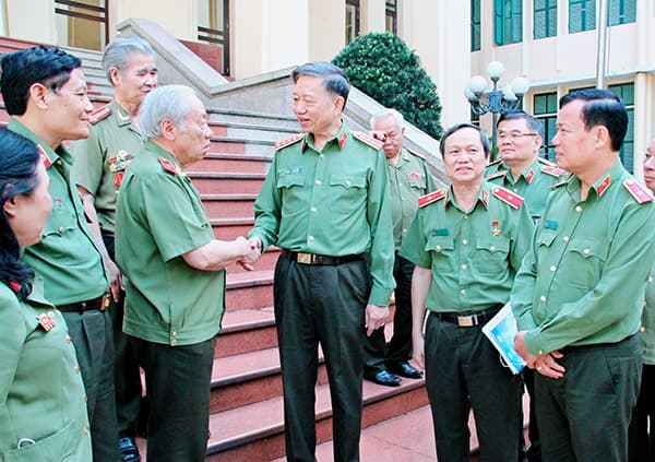 Những đóng góp to lớn của lực lượng Công an chi viện chiến trường miền Nam
