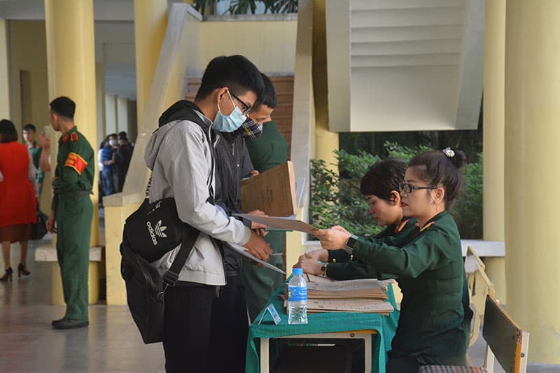 Học viện Kỹ thuật Quân sự đón 440 học viên mới khóa 56