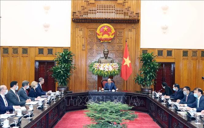 Thủ tướng Nguyễn Xuân Phúc tiếp Tổng giám đốc Cơ quan Phát triển Tài chính Quốc tế Hoa Kỳ