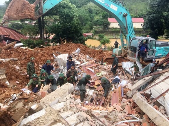 Nâng cao cảnh giác, chủ động rà soát phòng, chống sạt lở đất, lũ quét sau mưa bão