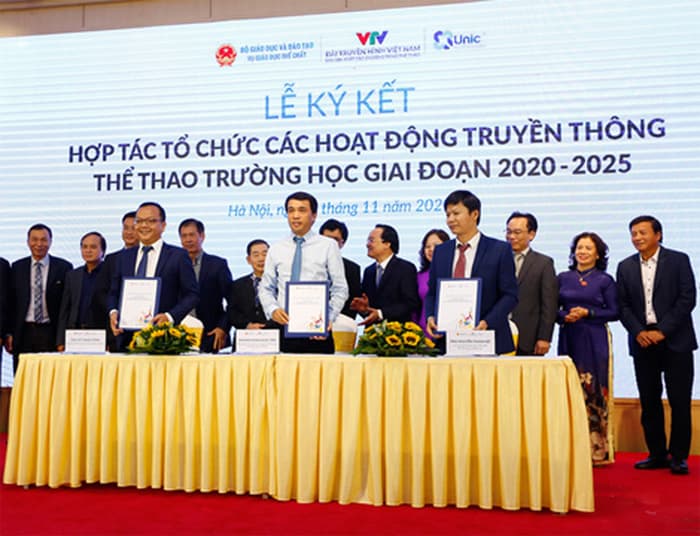 Bộ Giáo dục và Đào tạo, VTV và Unic ký kết hợp tác tổ chức nhiều hoạt động thể thao học đường thiết thực