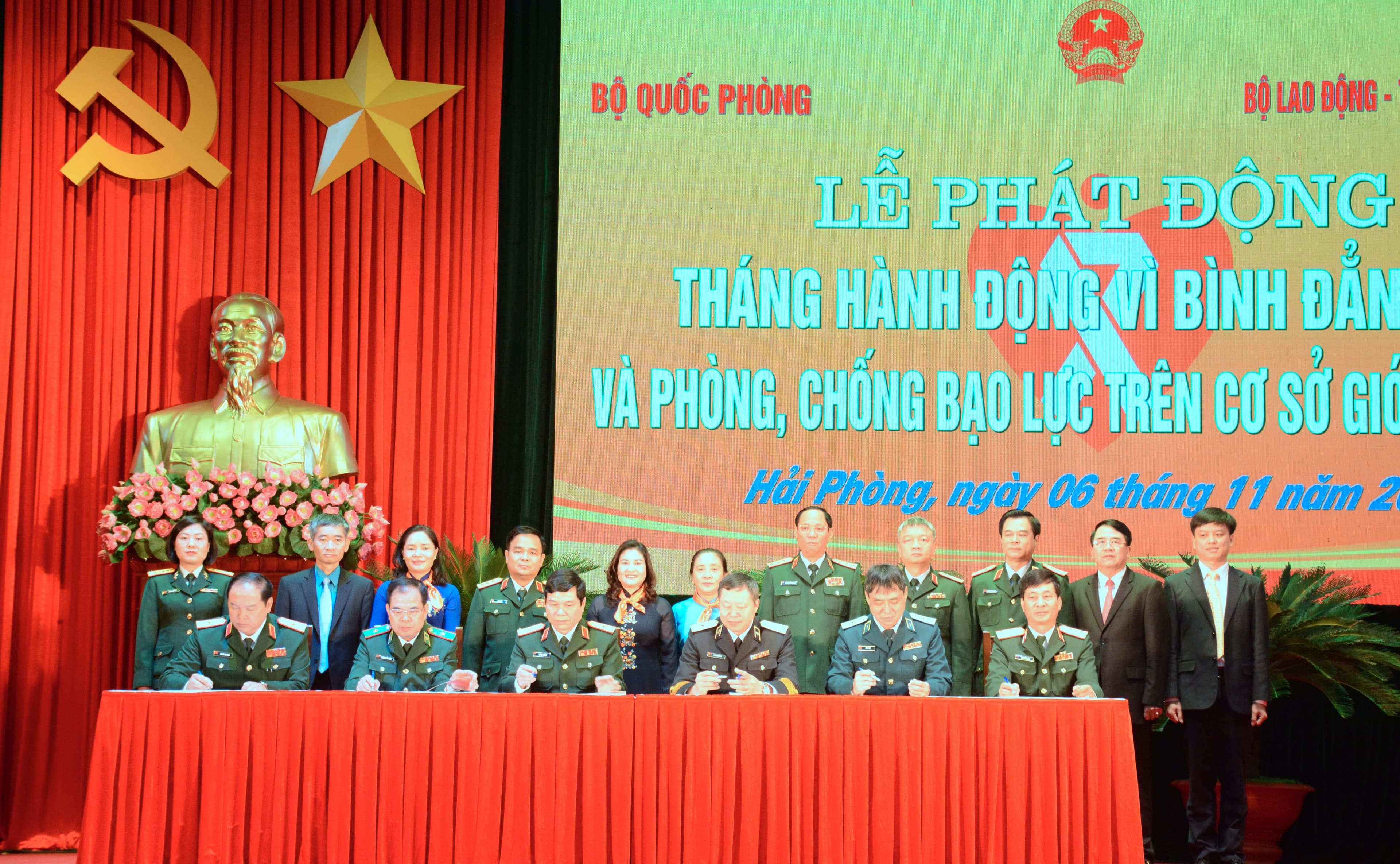 Phát động Tháng hành động vì bình đẳng giới và phòng, chống bạo lực trên cơ sở giới cấp quốc gia năm 2020