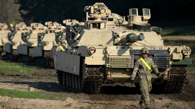 Mỹ đã tìm ra vũ khí đối trọng với xe tăng T-14 Armata?