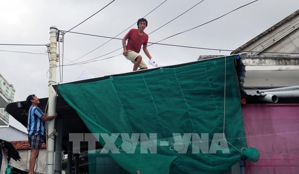Người dân vùng lũ cần được trang bị, tập huấn kiến thức phòng chống bão lụt