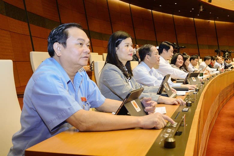 Thông cáo báo chí số 14 Kỳ họp thứ 10, quốc hội khóa XIV