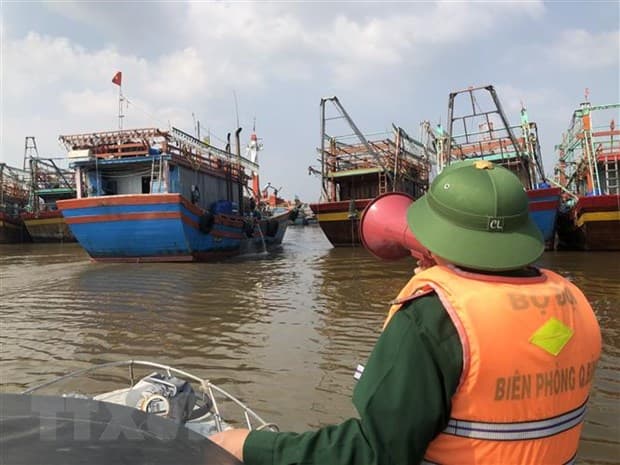 Bão số 13 đặc biệt nguy hiểm cho các tàu thuyền hoạt động trên biển