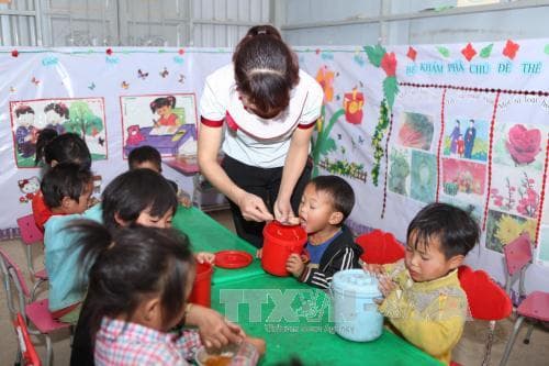 Hỗ trợ giáo viên mầm non vùng đặc biệt khó khăn