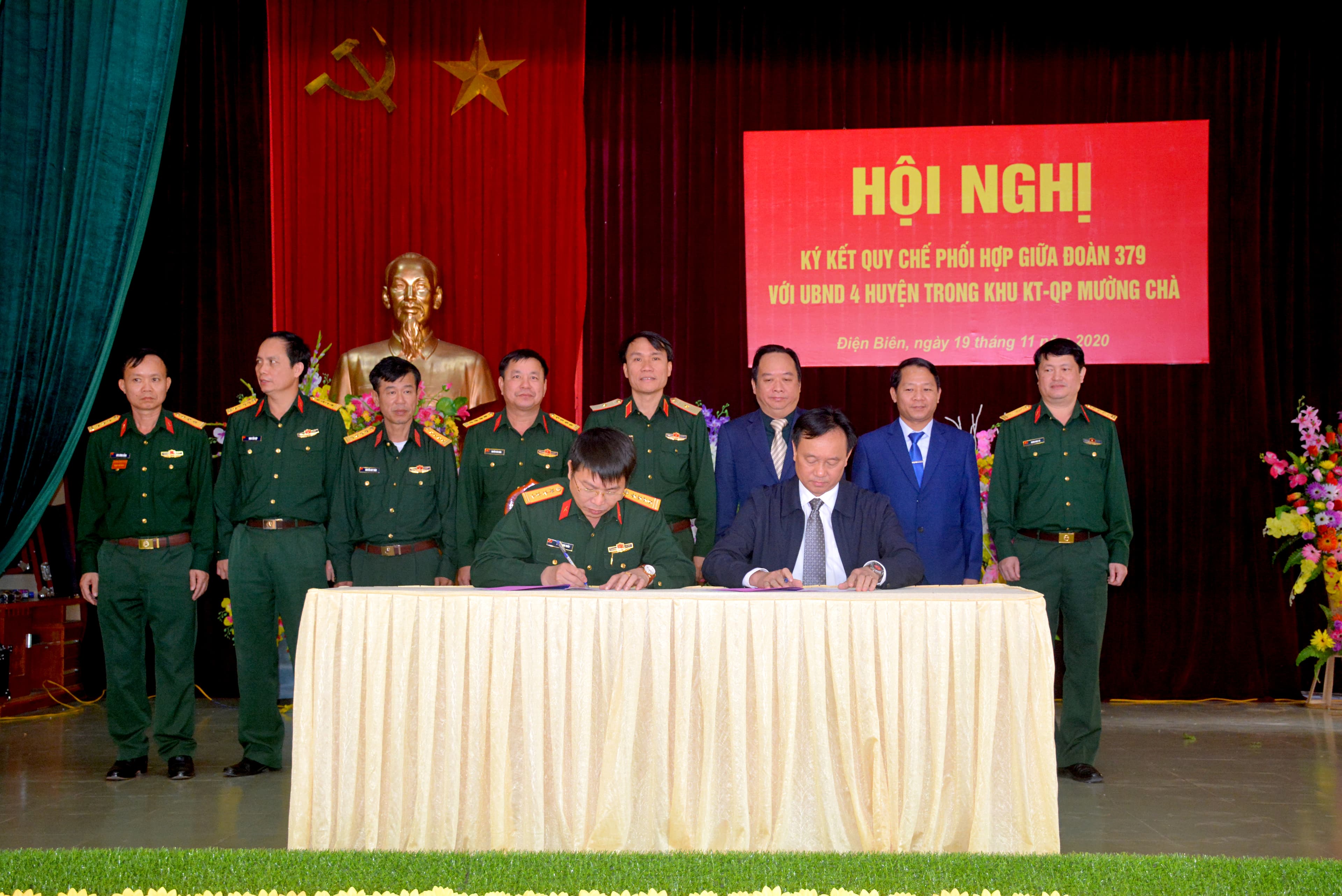 Đoàn Kinh tế-Quốc phòng 379 ký kết quy chế phối hợp với 4 huyện trong khu vực