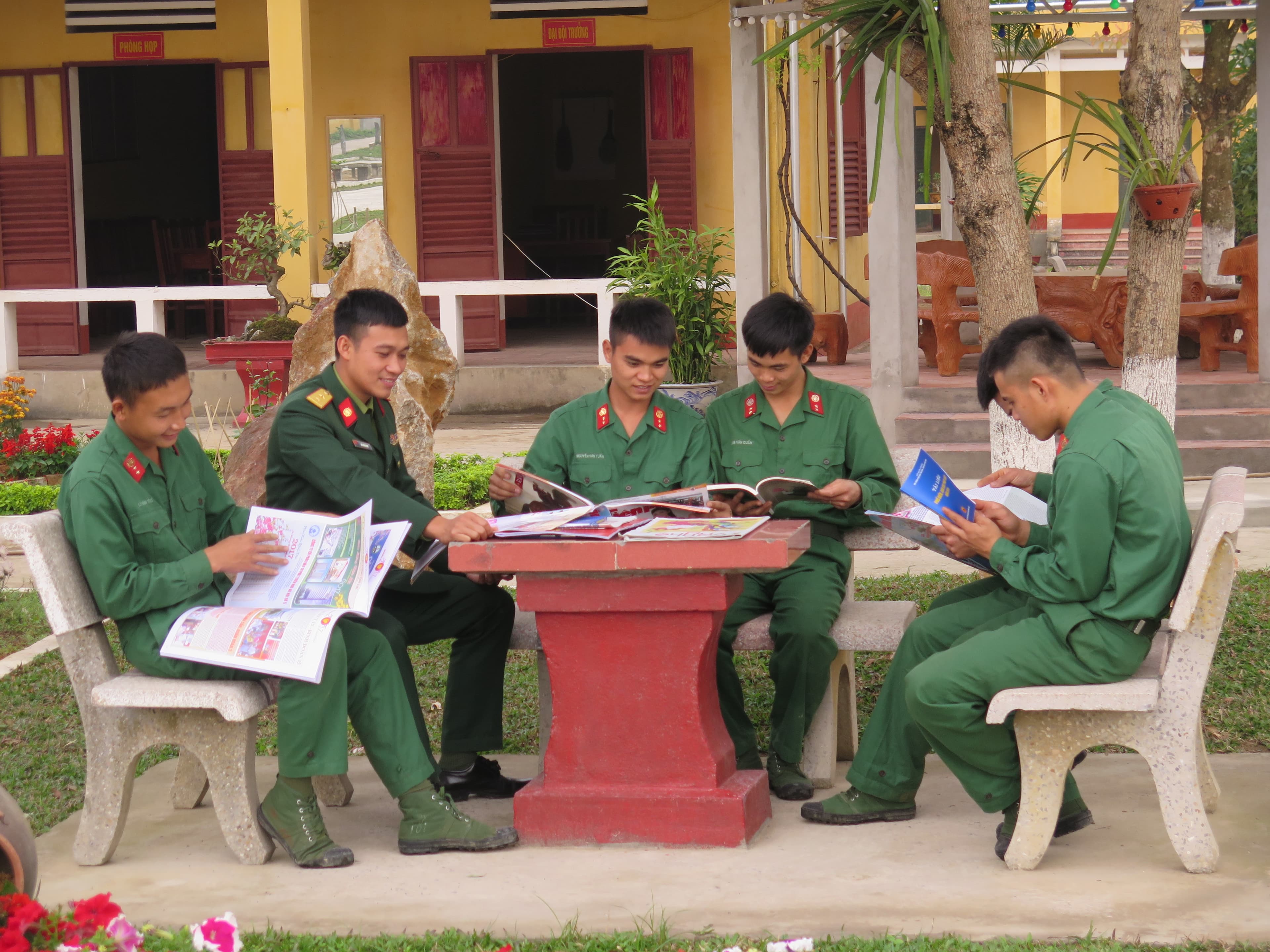 Tự hào truyền thống, viết tiếp chiến công