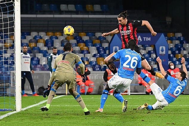 Vòng 8 Serie A: Ibrahimovic lập cú đúp giúp AC Milan củng cố ngôi đầu