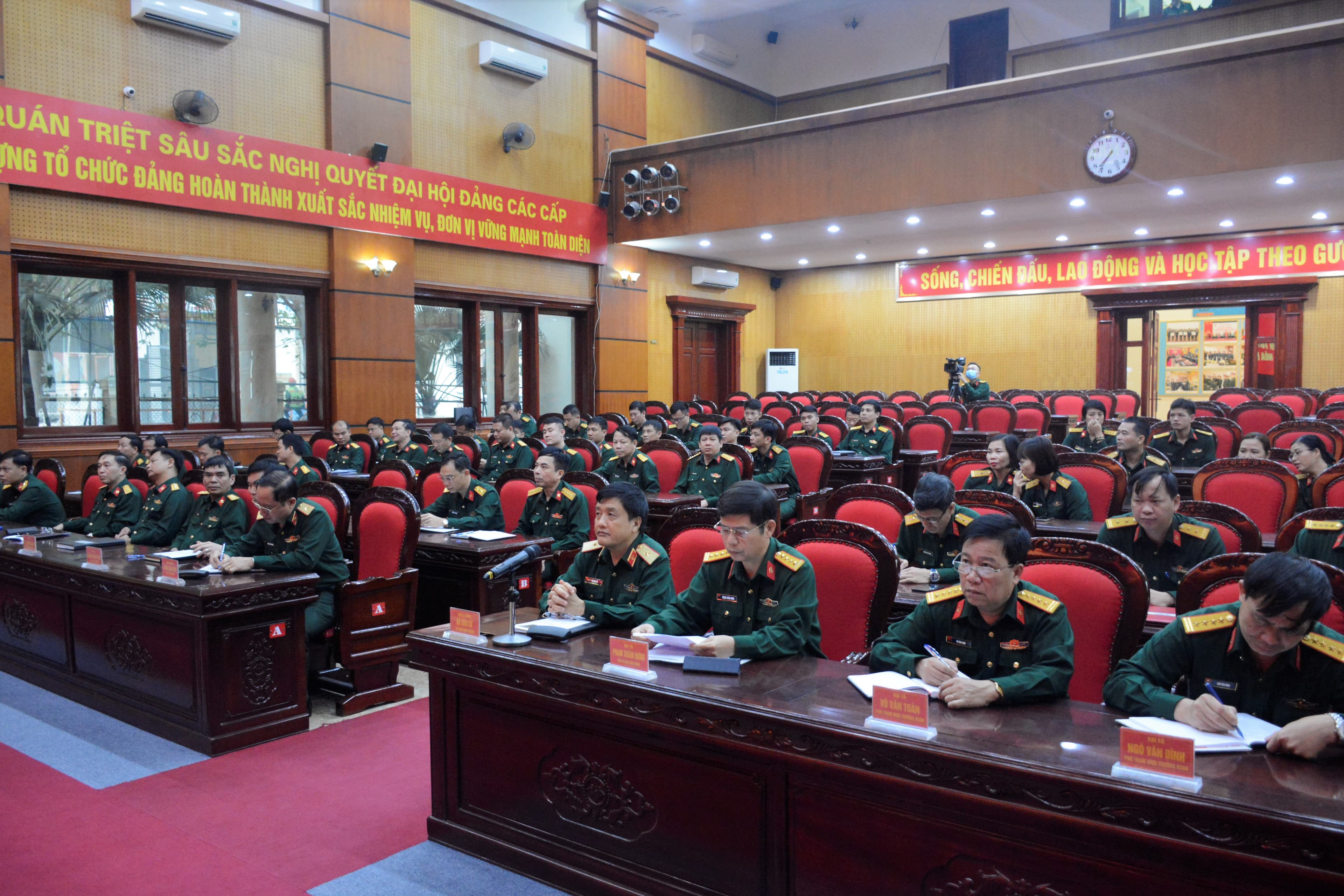 Sơ kết Phong trào thi đua “Xây dựng đơn vị quản lý tài chính tốt” giai đoạn 2010-2020