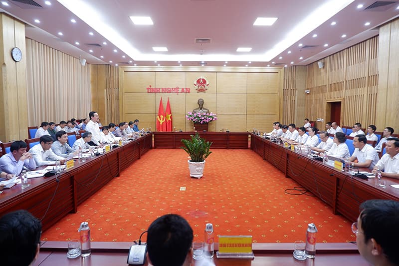 Tổng công ty Điện lực miền Bắc phát triển hạ tầng lưới điện tại Nghệ An lên tầm cao mới