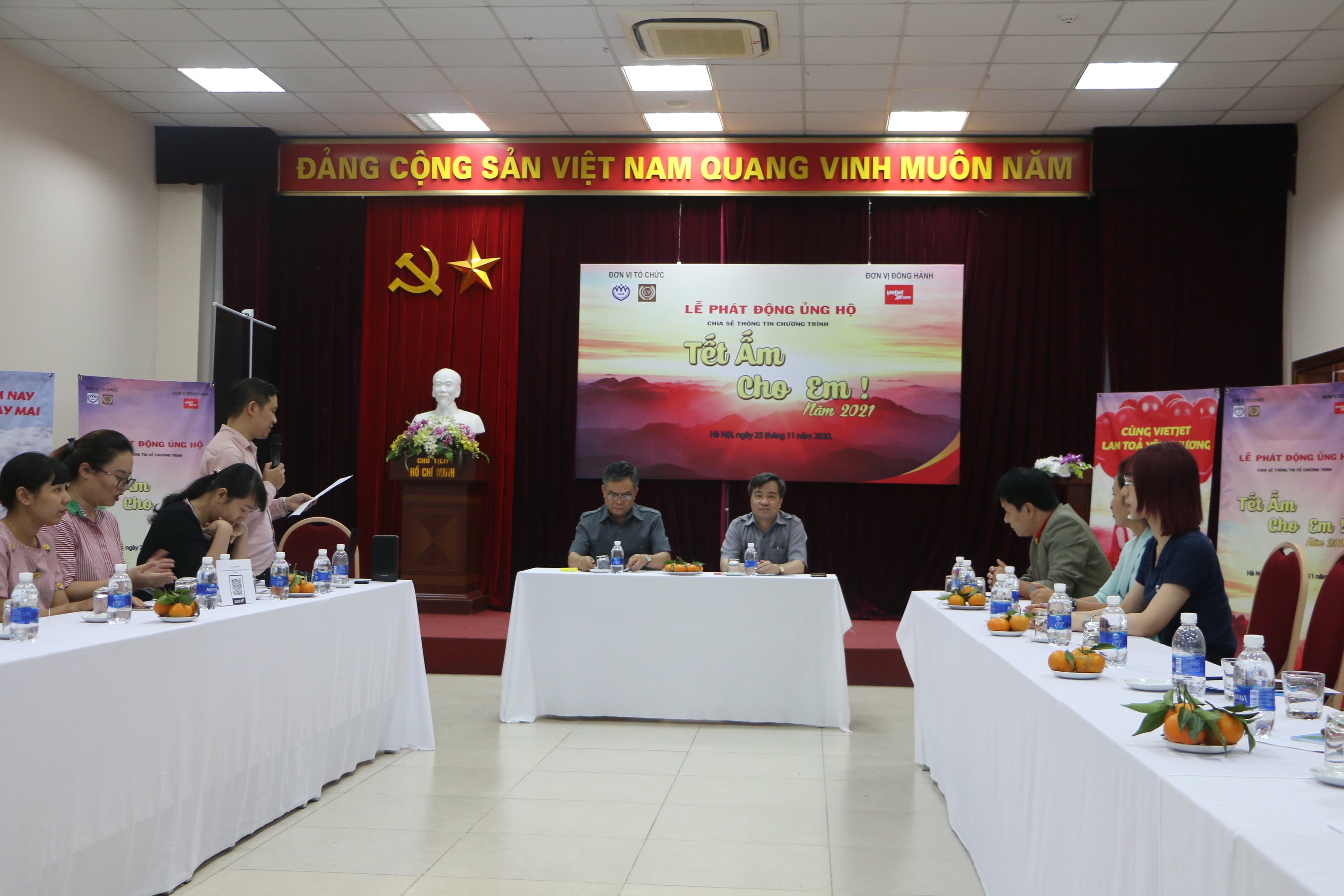 Phát động Chương trình “Tết ấm cho em” năm 2021