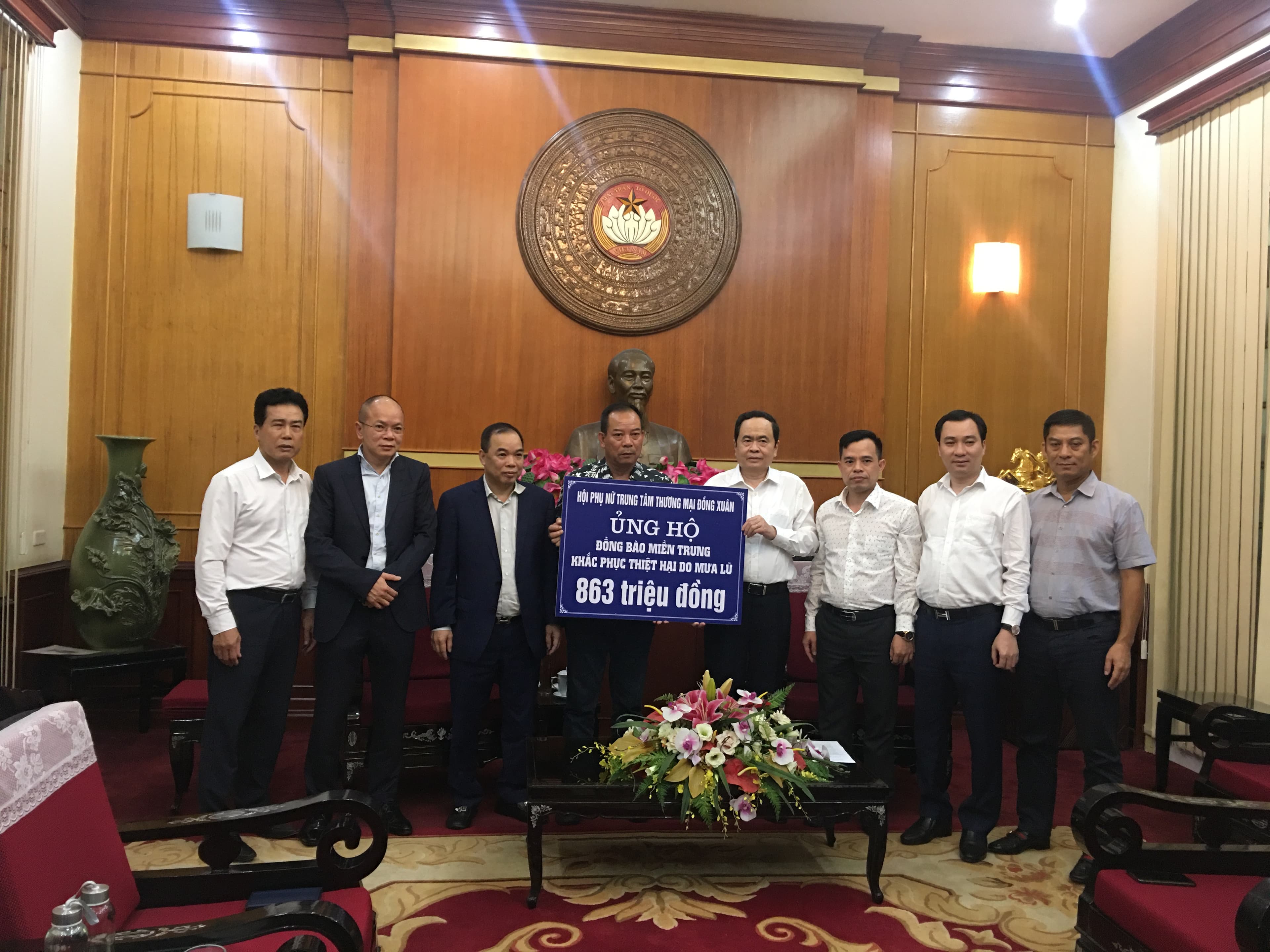 Ủy ban Trung ương Mặt trận Tổ quốc Việt Nam tiếp nhận ủng hộ đồng bào miền Trung
