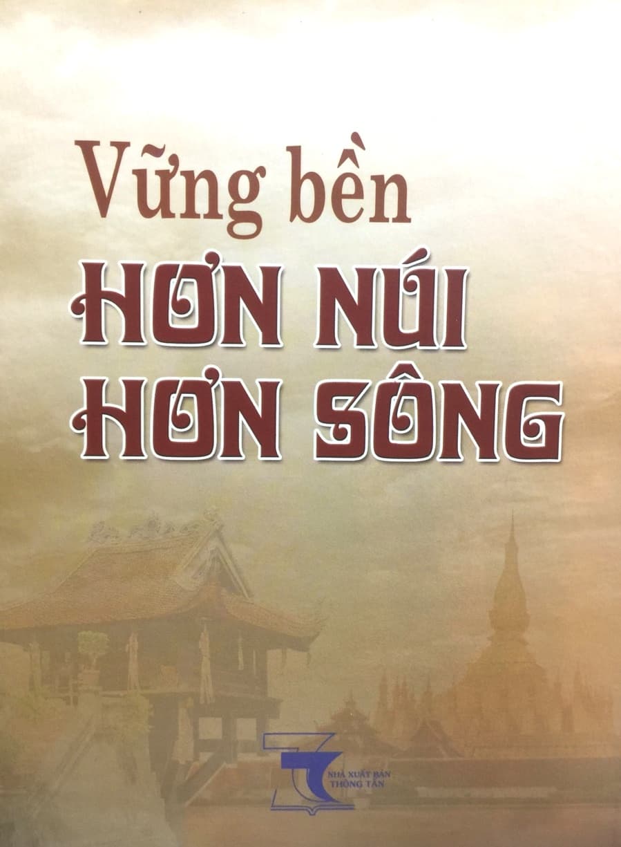 Góp phần chắp cánh mối quan hệ "mãi mãi vững bền hơn núi, hơn sông"
