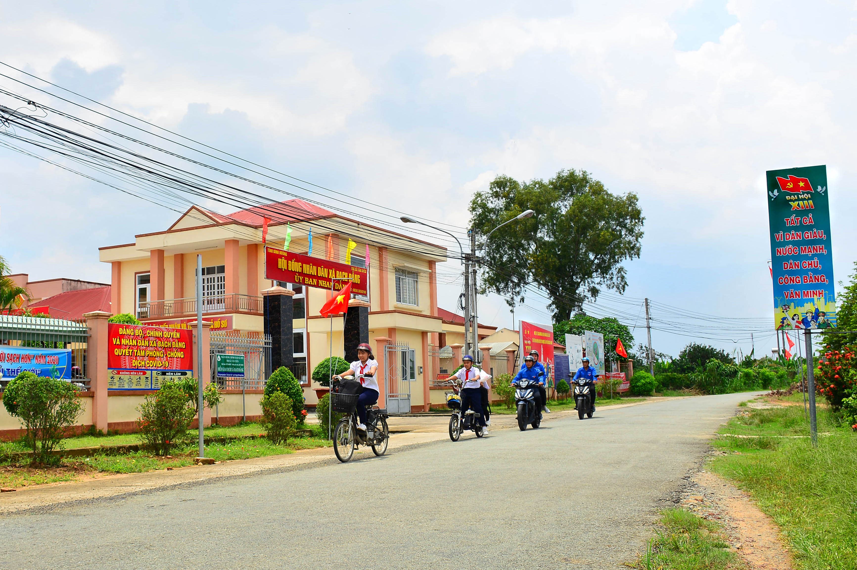 Nông thôn mới hướng tới kiểu mẫu