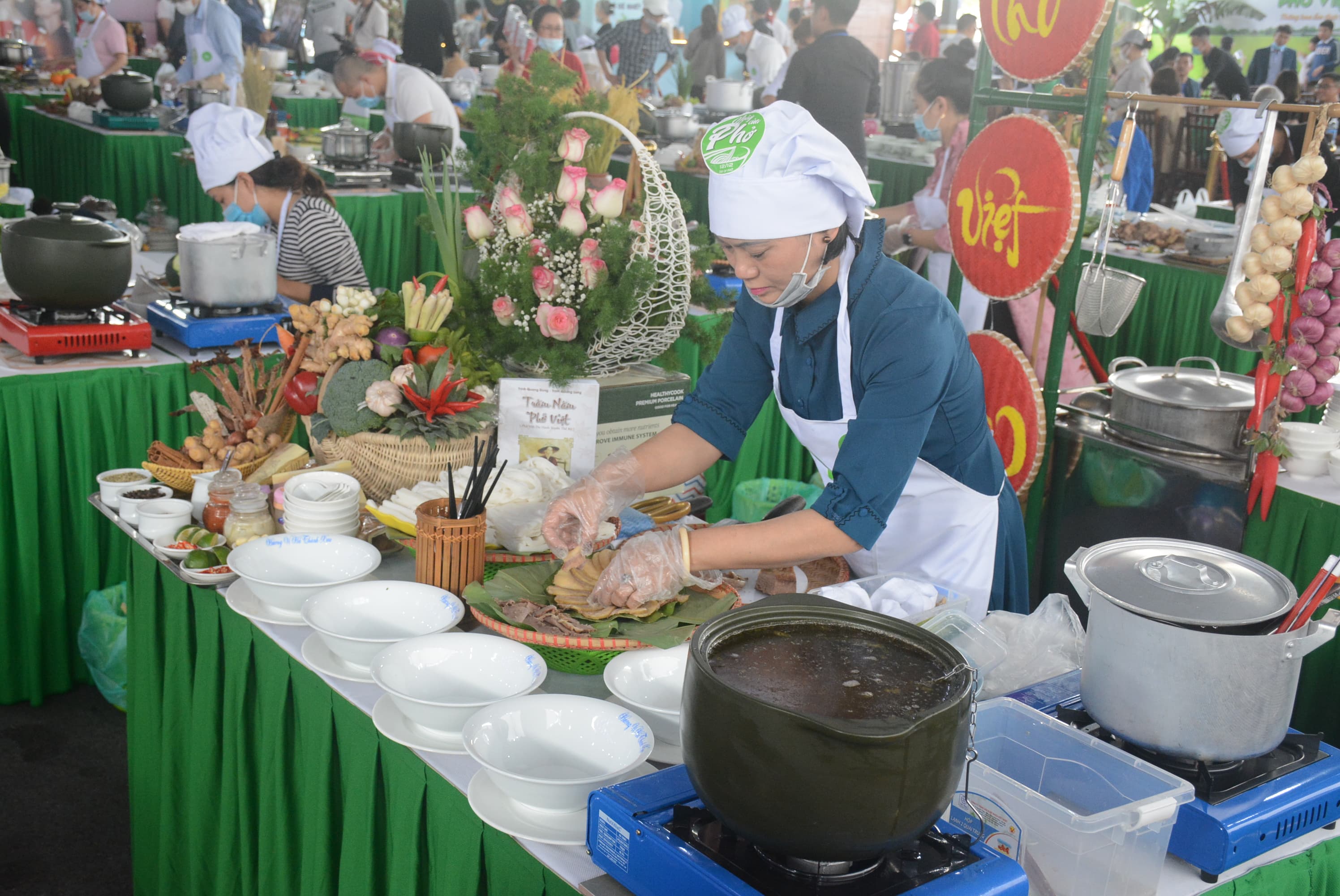 Hấp dẫn Cuộc thi "Đi tìm người nấu phở ngon năm 2020"