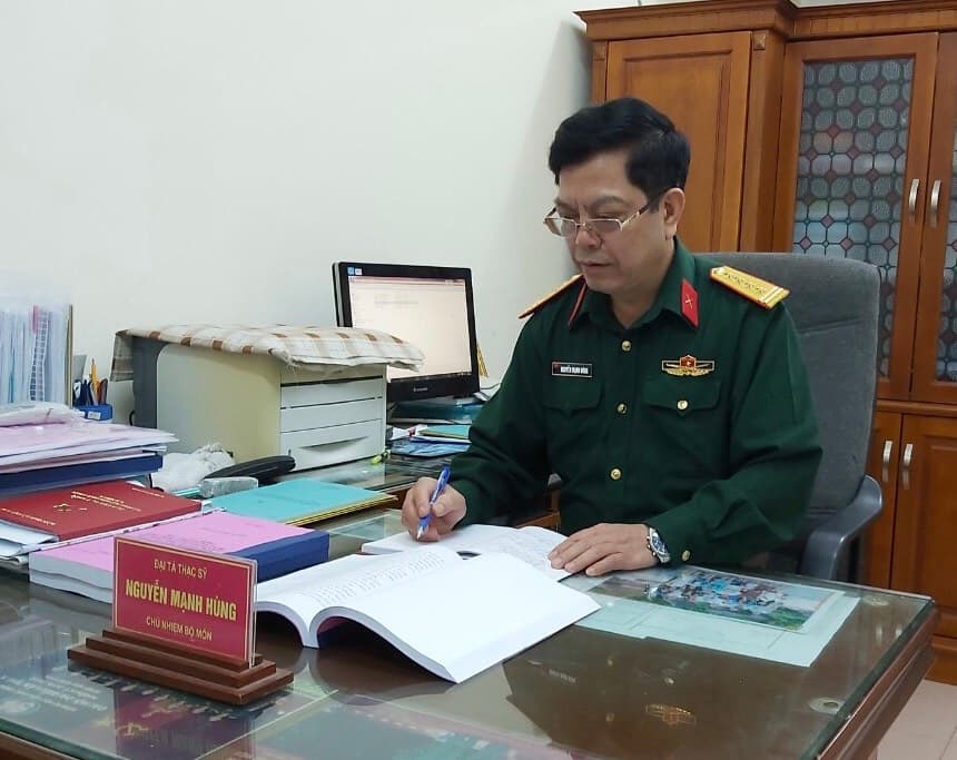 Người giảng viên tâm huyết, giàu thực tiễn